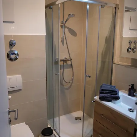 Gottleubapark Ii * بيرنا